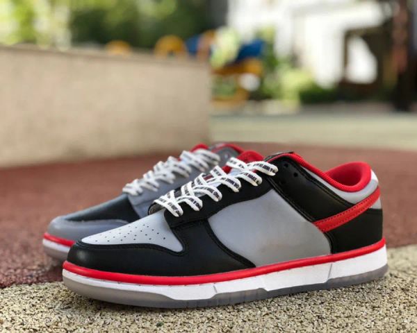 2023 basketball shoes cau x duks low casual shoes black/team scarlet-classic charcoal leisure running shoe outdoor sports sneakers with box
2023 basketball shoes cau x duks low casual shoes black/team scarlet-classic charcoal leisure running shoe outdoor sports sneakers with box