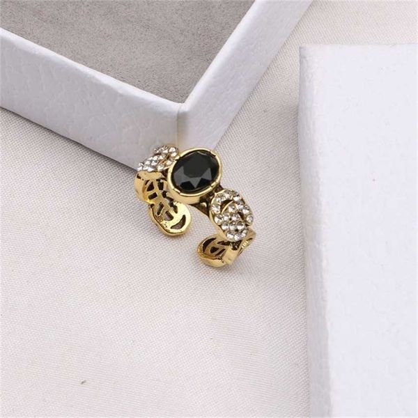 2023 designer new fashion jewelry black living flash middle versatile ancient family hand jewelry ring female, Silver
2023 designer new fashion jewelry black living flash middle versatile ancient family hand jewelry ring female, Silver