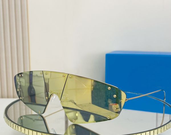 mask shield sunglasses for women men oversized gold brown studs sporty glasses designer sunglasses gafas de sol uv400 eyewear with box, White;black
mask shield sunglasses for women men oversized gold brown studs sporty glasses designer sunglasses gafas de sol uv400 eyewear with box, White;black