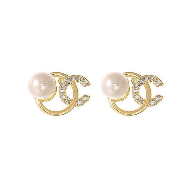 2023 designer new fashion letter femininity pearl earrings gold plated jewelry stainless steel needle minority earrings set, Golden
2023 designer new fashion letter femininity pearl earrings gold plated jewelry stainless steel needle minority earrings set, Golden