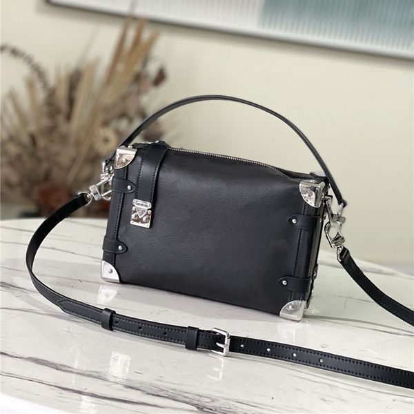 designer luxury bags nicolas ghesquiere soft side trunk tote s-lock m46358 new cruise 2023 black leather luis handbag bag quality
designer luxury bags nicolas ghesquiere soft side trunk tote s-lock m46358 new cruise 2023 black leather luis handbag bag quality