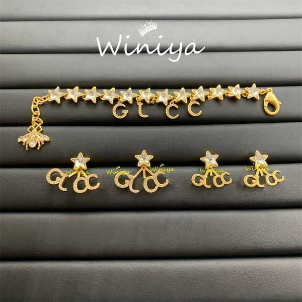 2023 designer new g family bracelet / gujia new letter inlaid five pointed star diamond bee bracelet earrings temperament style jewelry, Silver
2023 designer new g family bracelet / gujia new letter inlaid five pointed star diamond bee bracelet earrings temperament style jewelry, Silver