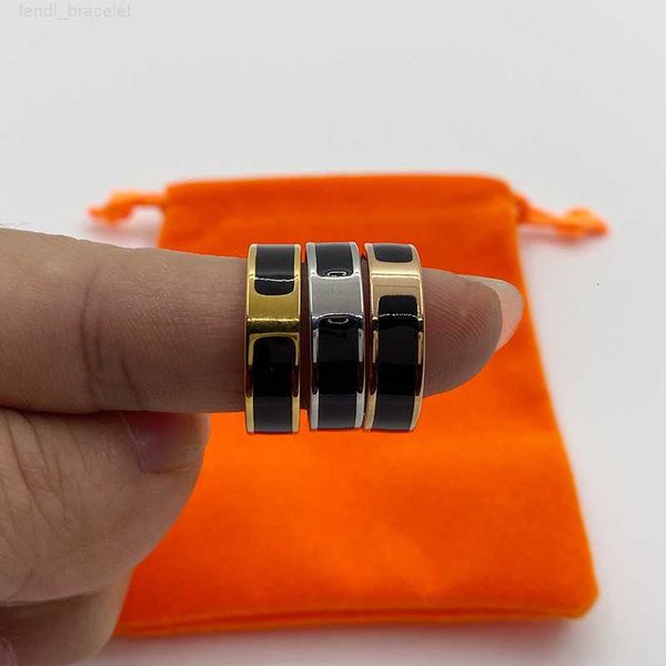 designer h ring man woman deluxe high end enamel letter rings classic fashion ring titanium steel 18k gold party wedding christmas, Slivery;golden
designer h ring man woman deluxe high end enamel letter rings classic fashion ring titanium steel 18k gold party wedding christmas, Slivery;golden