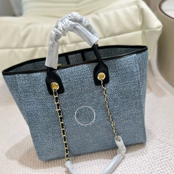 large capacity women's beach bag luxury designer shopping bag leisure mommy handbag purse canvas material letter chain shoulder tote ba
large capacity women's beach bag luxury designer shopping bag leisure mommy handbag purse canvas material letter chain shoulder tote ba