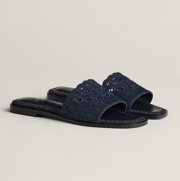 perfect summer gaelle sandals shoes embroidery women slip on slippers comfort easy wear lady casual walking beach slide flats eu35-42, Black
perfect summer gaelle sandals shoes embroidery women slip on slippers comfort easy wear lady casual walking beach slide flats eu35-42, Black