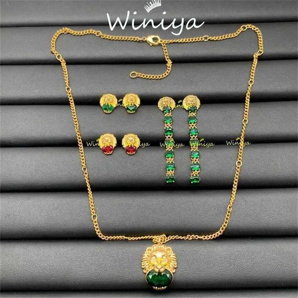 2023 designer new family brass color female emerald necklace earrings jewelry, Black
2023 designer new family brass color female emerald necklace earrings jewelry, Black