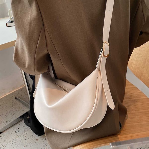 bag women's large capacity new fashion versatile small crowd autumn and one shoulder crossbody bag feeling bag
bag women's large capacity new fashion versatile small crowd autumn and one shoulder crossbody bag feeling bag