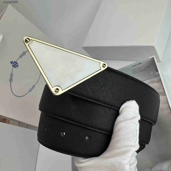 designer belt men belts for men designer luxury belt fashion classic genuine leather alloy buckle triangle betls case designer beltxxsz, Black;brown
designer belt men belts for men designer luxury belt fashion classic genuine leather alloy buckle triangle betls case designer beltxxsz, Black;brown