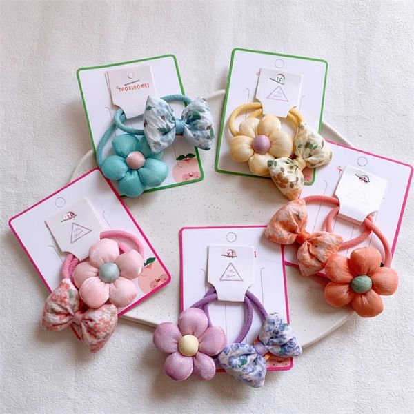 2 pcs new fashion children's floral bow hair rope korean sweet girl princess cute fabric flower rubber band hair accessories, Slivery;white
2 pcs new fashion children's floral bow hair rope korean sweet girl princess cute fabric flower rubber band hair accessories, Slivery;white