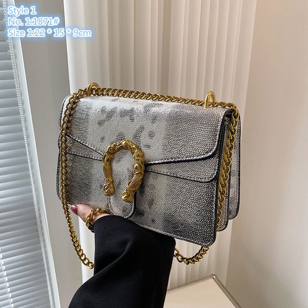 factory wholesale ladies shoulder bags 2 elegant style flip printed snake chain bag street popular gold buckle handbag contrast leather coin
factory wholesale ladies shoulder bags 2 elegant style flip printed snake chain bag street popular gold buckle handbag contrast leather coin