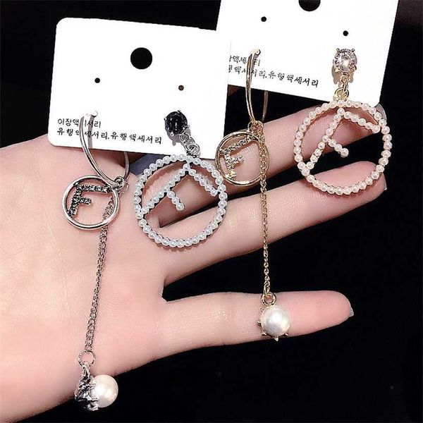 2023 designer new korean new earrings pearl micro inlaid letters asymmetric personality versatile net red female earrings, Golden
2023 designer new korean new earrings pearl micro inlaid letters asymmetric personality versatile net red female earrings, Golden