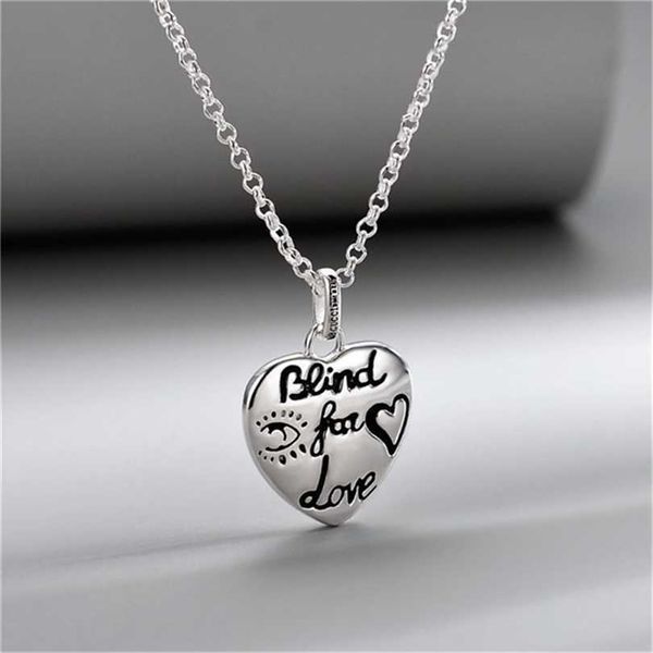 2023 designer new fashion jewelry double ancient family love fearless necklace men's women's personality trend flower and love pen, Silver
2023 designer new fashion jewelry double ancient family love fearless necklace men's women's personality trend flower and love pen, Silver