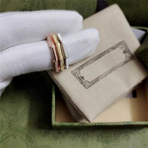 2023 designer new jewelry silver double mirror stripe overlapped ring valentine's day gift
2023 designer new jewelry silver double mirror stripe overlapped ring valentine's day gift