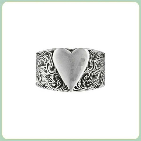 2023 designer new jewelry love fashion trend used for men and women lovers with the same carved pattern pair ring, Silver
2023 designer new jewelry love fashion trend used for men and women lovers with the same carved pattern pair ring, Silver