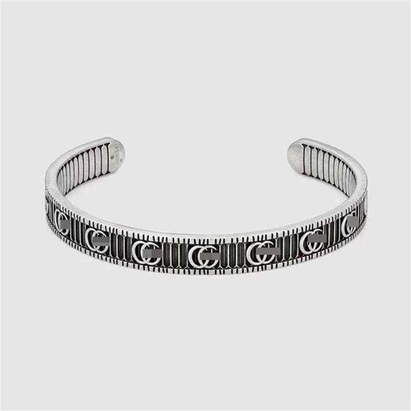 2023 designer new jewelry sterling silver simple open home personality vertical stripe bracelet for men and women, Black
2023 designer new jewelry sterling silver simple open home personality vertical stripe bracelet for men and women, Black