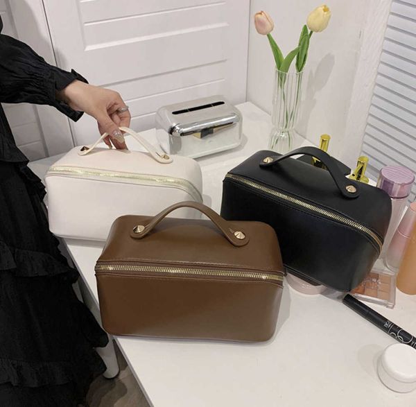 toiletrys bag travel makeup bag portable large opening toiletry bags pu leather cosmetic organizers for women girls
toiletrys bag travel makeup bag portable large opening toiletry bags pu leather cosmetic organizers for women girls