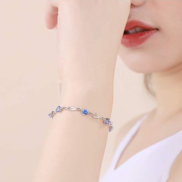 designer jewelry bracelet rhomboshi love s925 sterling silver diamond bracelet girls simple diamond-encrusted hand ornaments, Golden;silver
designer jewelry bracelet rhomboshi love s925 sterling silver diamond bracelet girls simple diamond-encrusted hand ornaments, Golden;silver