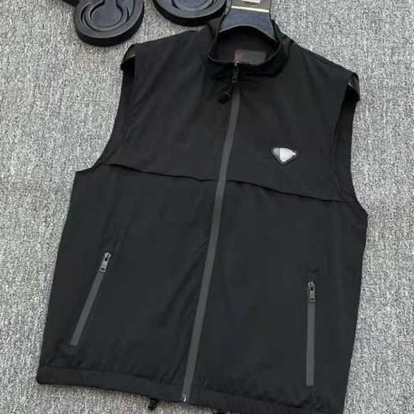 fashion mens vest embroidery zip jacket pd designer vests nylon trench coat thin sports jackets cardigan sweatshirt 4xl 5xl, Black;white
fashion mens vest embroidery zip jacket pd designer vests nylon trench coat thin sports jackets cardigan sweatshirt 4xl 5xl, Black;white