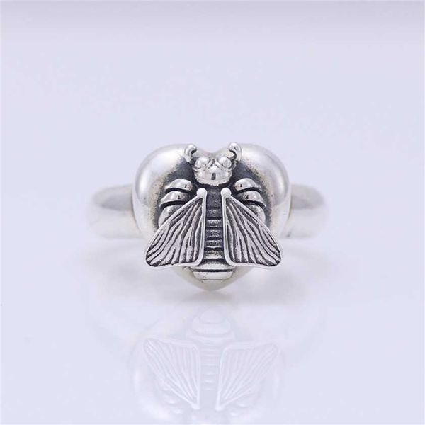 2023 designer new jewelry series personalized creative silver ring female minority fashion index finger advanced feeling ring
2023 designer new jewelry series personalized creative silver ring female minority fashion index finger advanced feeling ring