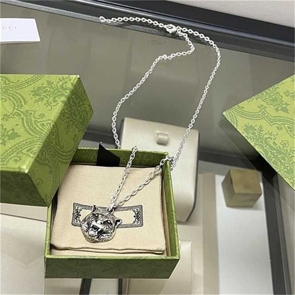 2023 designer new fashion jewelry gujia tiger head necklace men's and women's 925 silver used couple clavicle chain
2023 designer new fashion jewelry gujia tiger head necklace men's and women's 925 silver used couple clavicle chain