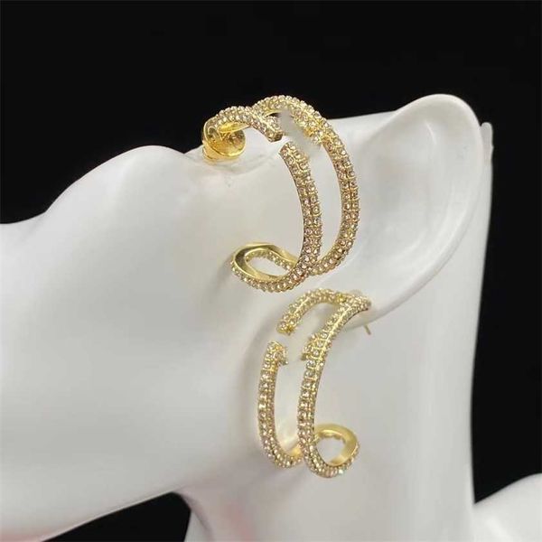 2023 designer huaxx tianjia new c-shaped full diamond brass round face mm sweet ladies temperament earrings female, Golden
2023 designer huaxx tianjia new c-shaped full diamond brass round face mm sweet ladies temperament earrings female, Golden
