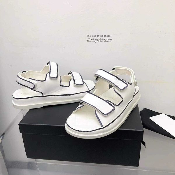 slipperswhite black 22c leather mules slides strap flats printed dad sandals hook and loop beach shoes imported sheepskin lining size 35-42
slipperswhite black 22c leather mules slides strap flats printed dad sandals hook and loop beach shoes imported sheepskin lining size 35-42