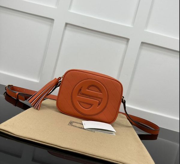 10a designer soho disco bag shoulder 374360 camera original quality calf skin tassel crossbody bags marmont totes luxury women purse handbag
10a designer soho disco bag shoulder 374360 camera original quality calf skin tassel crossbody bags marmont totes luxury women purse handbag