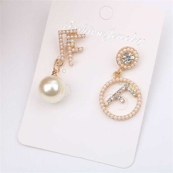 2023 designer new korean fashion rhinestone pearl asymmetric temperament letter earrings personality network red tide woman, Golden
2023 designer new korean fashion rhinestone pearl asymmetric temperament letter earrings personality network red tide woman, Golden
