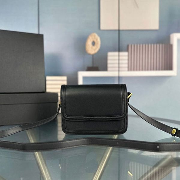 women's bag single shoulder bag crossbody bag tofu bag luxury fashion mini high-quality handbag designer leather metal letters casual e
women's bag single shoulder bag crossbody bag tofu bag luxury fashion mini high-quality handbag designer leather metal letters casual e