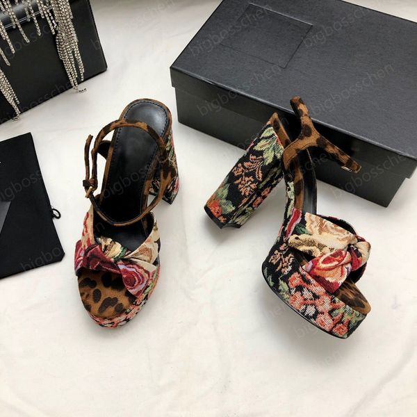 dress shoes ladies high heeled sandals designer fashion retro waterproof platform thick heel 12.5 cm print cross open toe office career form, Black
dress shoes ladies high heeled sandals designer fashion retro waterproof platform thick heel 12.5 cm print cross open toe office career form, Black