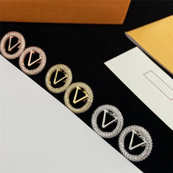full rhinestone round stud earrings rose gold letter eardrops women silver diamond studs with box gift for party anniversary, Golden;silver
full rhinestone round stud earrings rose gold letter eardrops women silver diamond studs with box gift for party anniversary, Golden;silver
