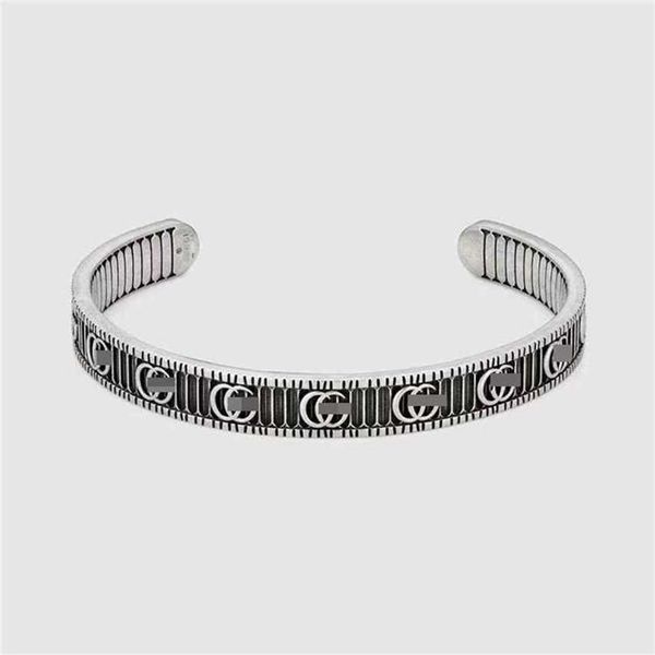 2023 designer new jewelry sterling silver simple open home personality vertical stripe bracelet for men and women, Black
2023 designer new jewelry sterling silver simple open home personality vertical stripe bracelet for men and women, Black
