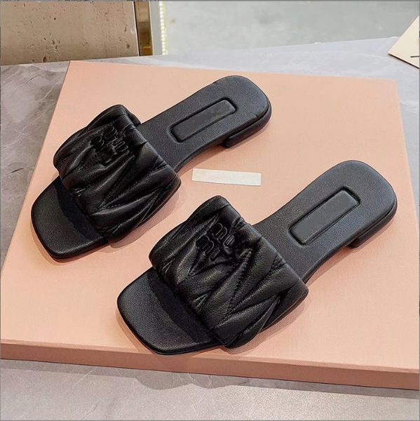shoes slippers women's mid heel designer leather embroidered summer chunky sandals size 35-41
shoes slippers women's mid heel designer leather embroidered summer chunky sandals size 35-41