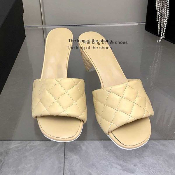 slipperssandals small fragrant wind rhombic checkered thick heel slippers 2023 design spring and summer new gentle women's shoes with f, Black
slipperssandals small fragrant wind rhombic checkered thick heel slippers 2023 design spring and summer new gentle women's shoes with f, Black