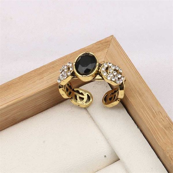 2023 designer new g black living flash diamond middle versatile ancient family hand jewelry fashion ring female, Silver
2023 designer new g black living flash diamond middle versatile ancient family hand jewelry fashion ring female, Silver