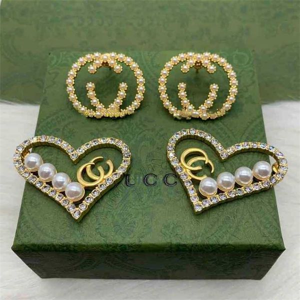 2023 designer new earrings ancient family letter diamond inlaid pearl personalized fashion temperament heart-shaped round earrings, Golden
2023 designer new earrings ancient family letter diamond inlaid pearl personalized fashion temperament heart-shaped round earrings, Golden