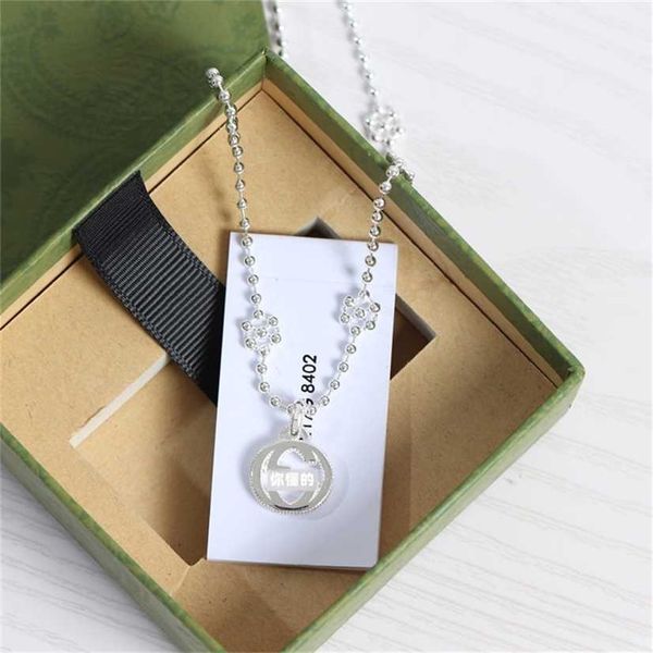 2023 designer new jewelry version of ancient family interlocking snowflake necklace female personality fashion trend couple double pendant, Black
2023 designer new jewelry version of ancient family interlocking snowflake necklace female personality fashion trend couple double pendant, Black