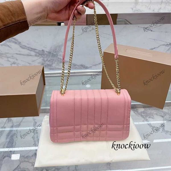 luxury handbag shoulder bag designer stitch leather ladies metal chain black flap crossbody chain wholesale bags 230319
luxury handbag shoulder bag designer stitch leather ladies metal chain black flap crossbody chain wholesale bags 230319