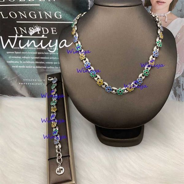 2023 designer gujia matching set new letter enamel color necklace bracelet women's light luxury ornament, Silver
2023 designer gujia matching set new letter enamel color necklace bracelet women's light luxury ornament, Silver