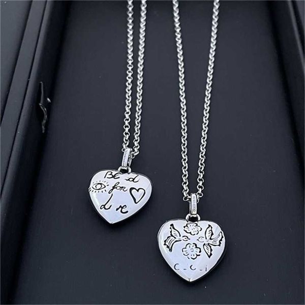 2023 designer new fashion jewelry gujia 925 silver fearless flower eyes old carved love pendant same necklace for men and women
2023 designer new fashion jewelry gujia 925 silver fearless flower eyes old carved love pendant same necklace for men and women