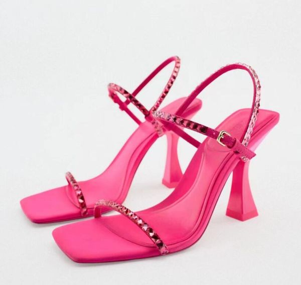 women's slippers 2023 summer new products women's shoes rhinestone decoration bright light high heel sandals women's head thi, Black
women's slippers 2023 summer new products women's shoes rhinestone decoration bright light high heel sandals women's head thi, Black