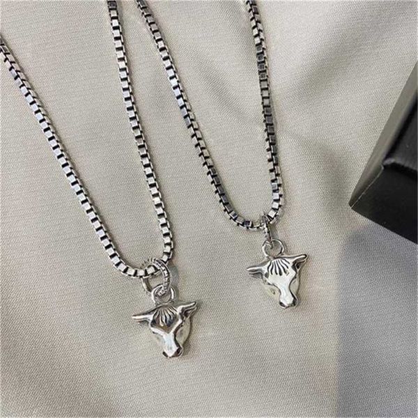 2023 designer new fashion jewelry gujia s925 sterling silver necklace yibo's same head necklace, cow like box chain
2023 designer new fashion jewelry gujia s925 sterling silver necklace yibo's same head necklace, cow like box chain