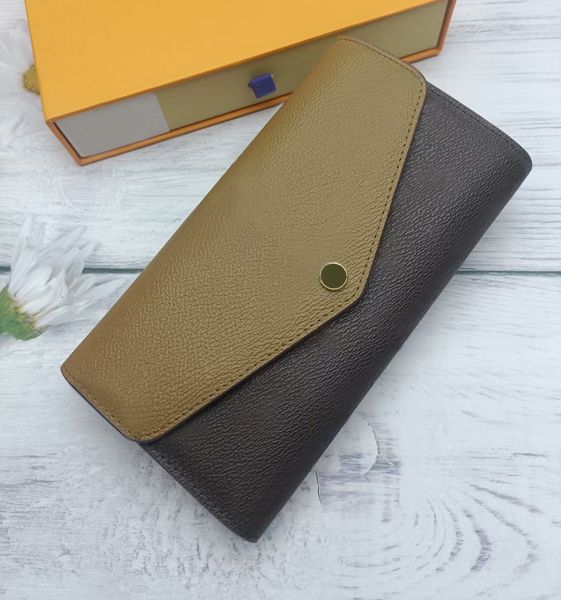 fashion designer wallets luxury envelope purses mens womens leather cover wallet monograms long card holders slim money clutch bags with box, Red;black
fashion designer wallets luxury envelope purses mens womens leather cover wallet monograms long card holders slim money clutch bags with box, Red;black