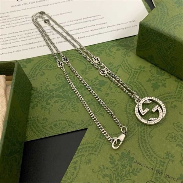 2023 designer new jewelry silver fashion interlocking woven pattern pendant with cuban flat chain letter necklace, Black
2023 designer new jewelry silver fashion interlocking woven pattern pendant with cuban flat chain letter necklace, Black