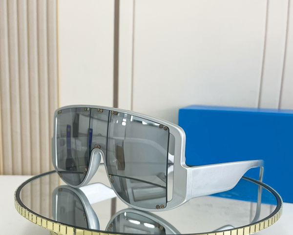 oversized mask sunglasses for women men oversize silver mirror glasses designer sunglasses gafas de sol uv400 eyewear with box, White;black
oversized mask sunglasses for women men oversize silver mirror glasses designer sunglasses gafas de sol uv400 eyewear with box, White;black