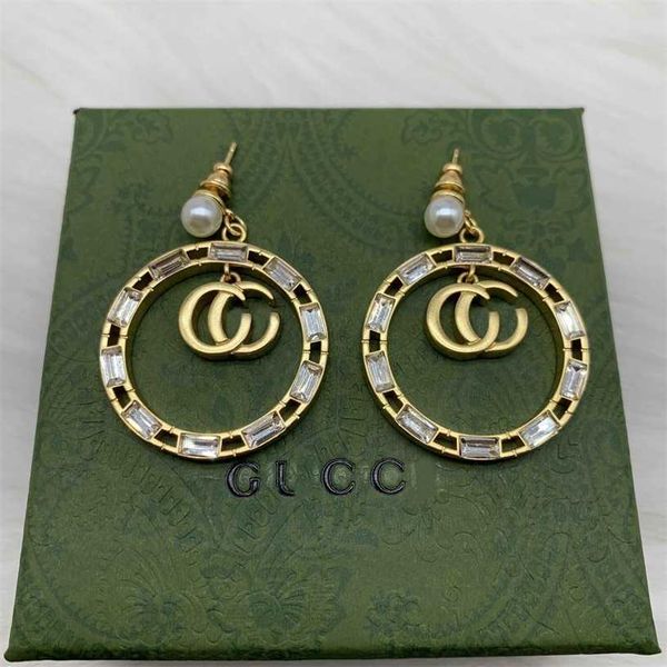 2023 designer new g family / gujia's 22 year new letters rectangular diamond pearl earrings feminine temperament light luxury circle ea, Golden
2023 designer new g family / gujia's 22 year new letters rectangular diamond pearl earrings feminine temperament light luxury circle ea, Golden