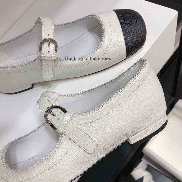 2022 new small fragrant mary jane shoes women's summer flat bottoms versatile thick heel french leather single shoes large women's, Black
2022 new small fragrant mary jane shoes women's summer flat bottoms versatile thick heel french leather single shoes large women's, Black