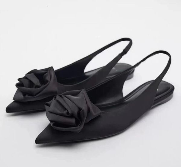 slippers women's shoes flat sandals baotou back empty rose flower low heel shoes back trip strap lazy pointe flat heel flip-flops, Black
slippers women's shoes flat sandals baotou back empty rose flower low heel shoes back trip strap lazy pointe flat heel flip-flops, Black