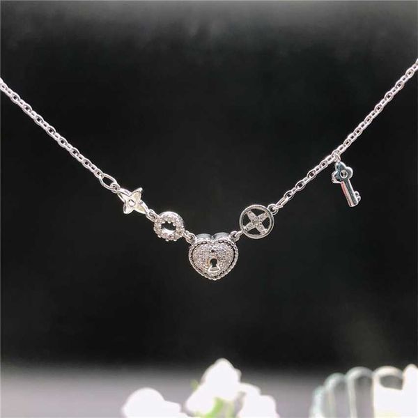 2023 designer ins cool style new donkey family old flower heart lock necklace collar chain neckchain fashion personality versatile small des, Black
2023 designer ins cool style new donkey family old flower heart lock necklace collar chain neckchain fashion personality versatile small des, Black