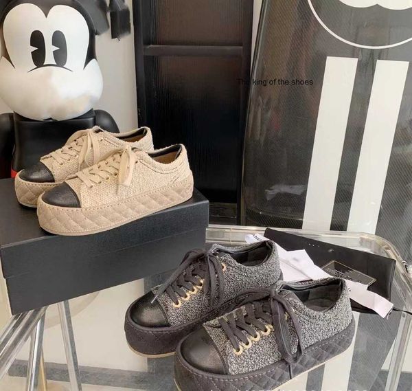 dress shoes l gaoding 2022c new round head thick small fragrant biscuit sole high leather casual lace up board shoes, Black
dress shoes l gaoding 2022c new round head thick small fragrant biscuit sole high leather casual lace up board shoes, Black